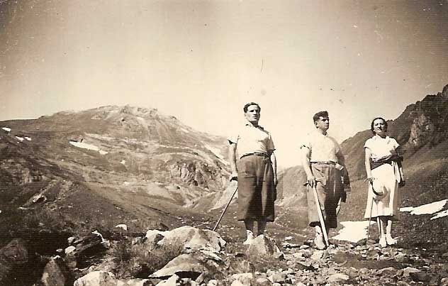 Charles Suran et des proches