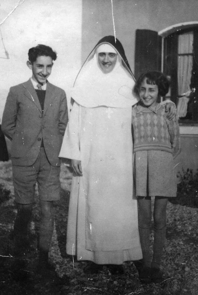 Simonne  Bondurand avecClaude et Arlette Zenatti