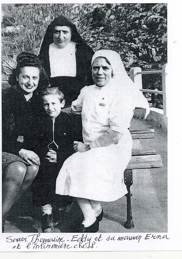 Soeur Thomasine et Eddy et sa maman Erma