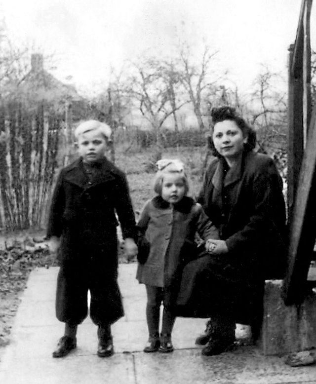 Charlotte avec ses enfants