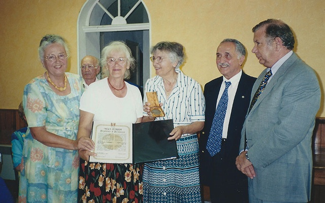 Cérémonie de la remise de la médaille