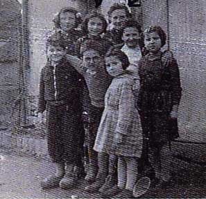 Thérèse Bouchet en 1943 avec Monique Damsky
