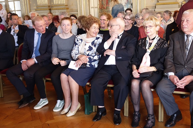 Cérémonie, au centre Liliane Brulant et Raymond Breton 