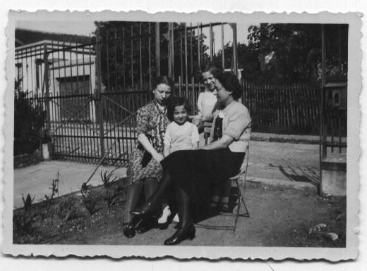 Mme PROT, la voisine qui a fait baptiser la famille BRUDER, mère et enfants, Rachel et Monique en 1943