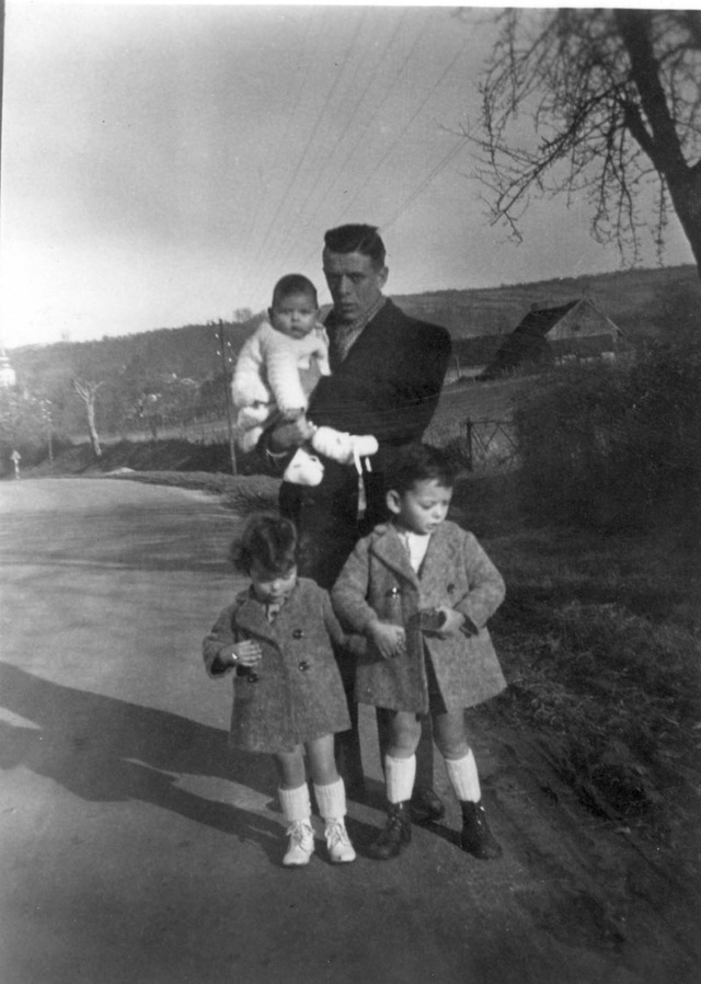 1940, Martiré Michel