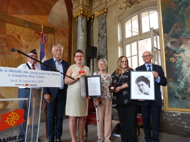 Remise de la médaille