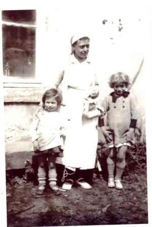 1937 Anne-Marie GORY et Jacky 