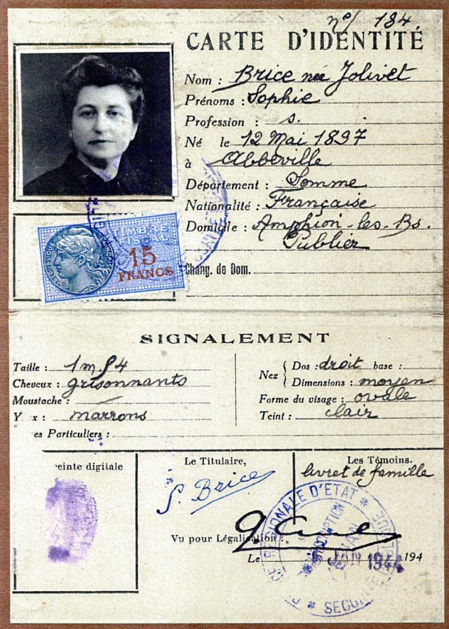 Fausse carte d'identité pour Sonia Borris