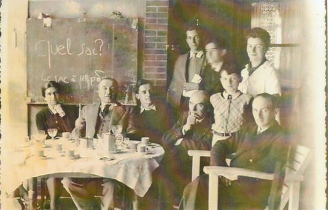 A gauche Louise Boyer et Jean Boyer printemps 1942 à Boulogne sur Gesse
