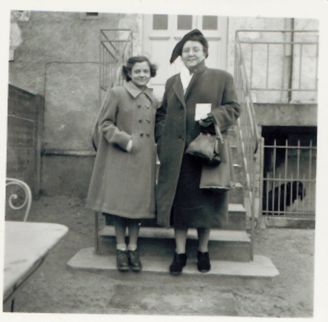 Blanche ALLART avec un témoin