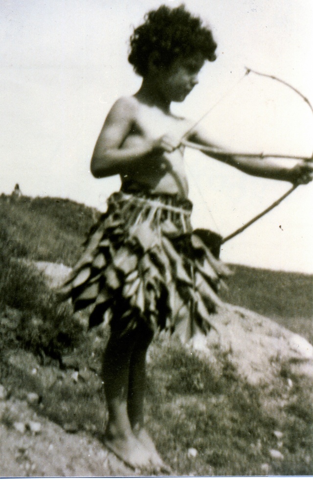 En juin 1945, Claude 6 ans, dans un camp de louveteaux