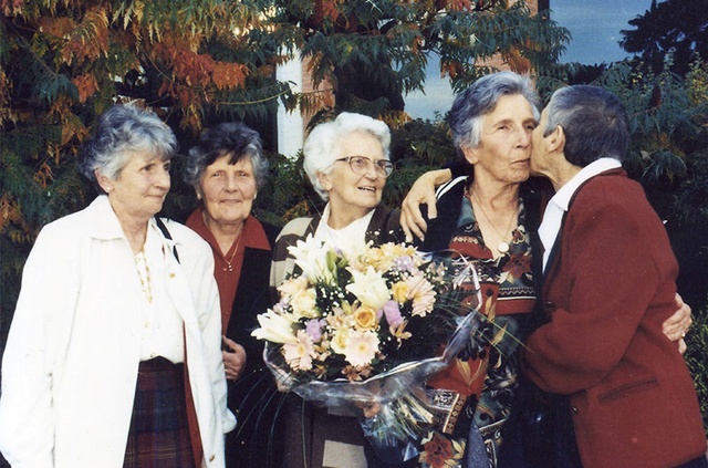 Maria Bouillens, Paula Bouillens, Marie Maurel, Marguerite Aribault, Jacqueline Baccalerie