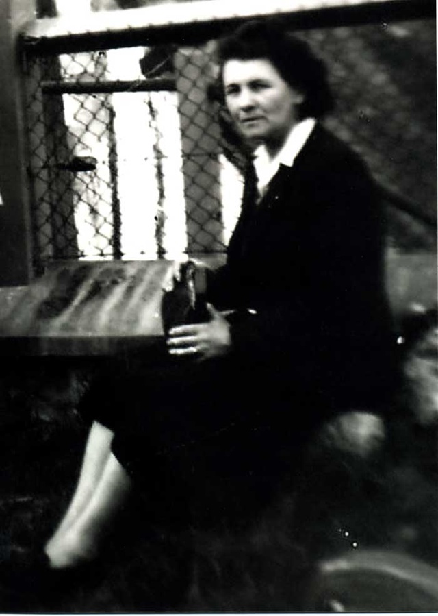 Lucienne Louise CHAUMONT à la fin de l'occupation