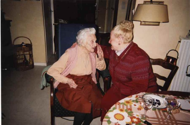 Renée CHABASSEUR et Monique ISRAEL en 2004