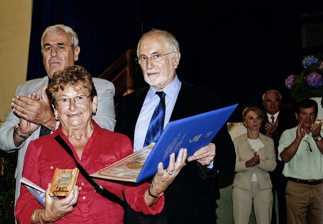 Colette CAZENAVE belle-fille de Jean & Marie et à ses côtés Nathan Holchaker 
