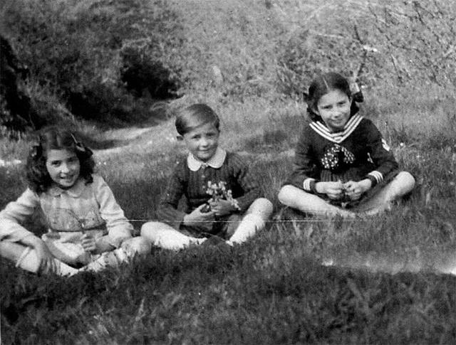 De droite à gauche  Monique Courigaru, Georges Guilbaud, et Sylviane Guilbaud 