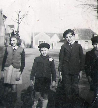 Colette, Leon, Paul et Bernard Aucante