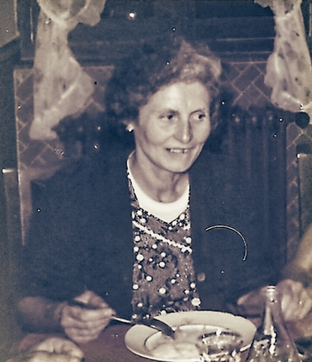 Jeanne Pladeplouseaux